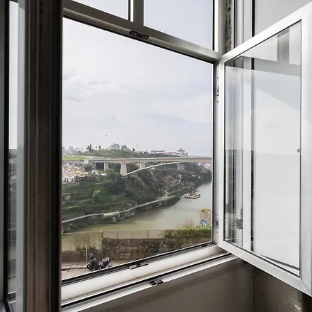 Trendy Flats - Instaworthy River View By Host Wise * 波尔图